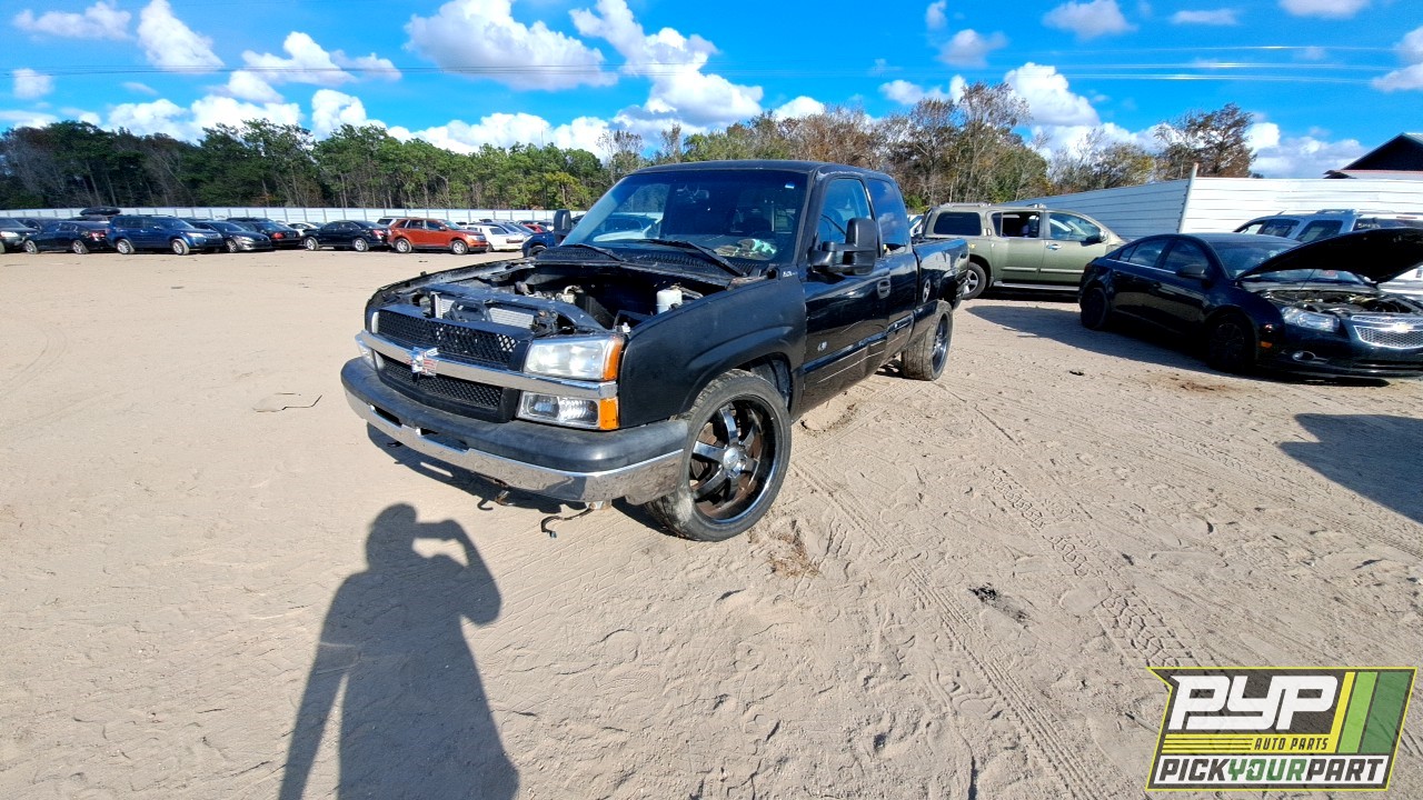 2000 CHEVROLET SILVERADO 1500 available for parts