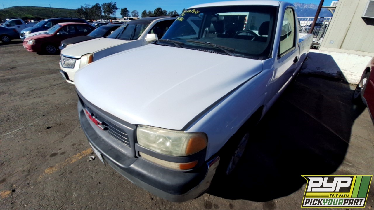 2000 GMC SIERRA 1500 available for parts