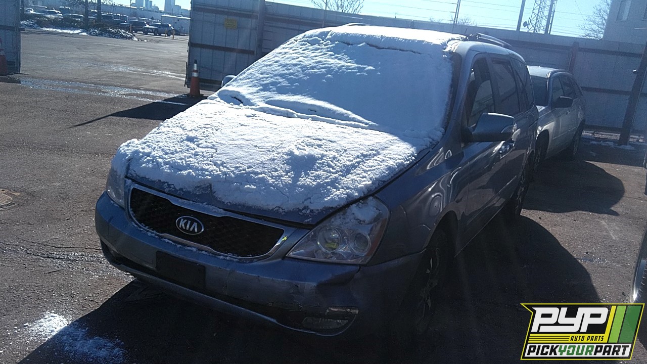 2014 KIA SEDONA available for parts