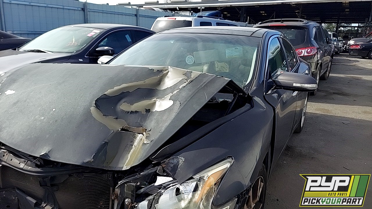 2013 NISSAN MAXIMA available for parts