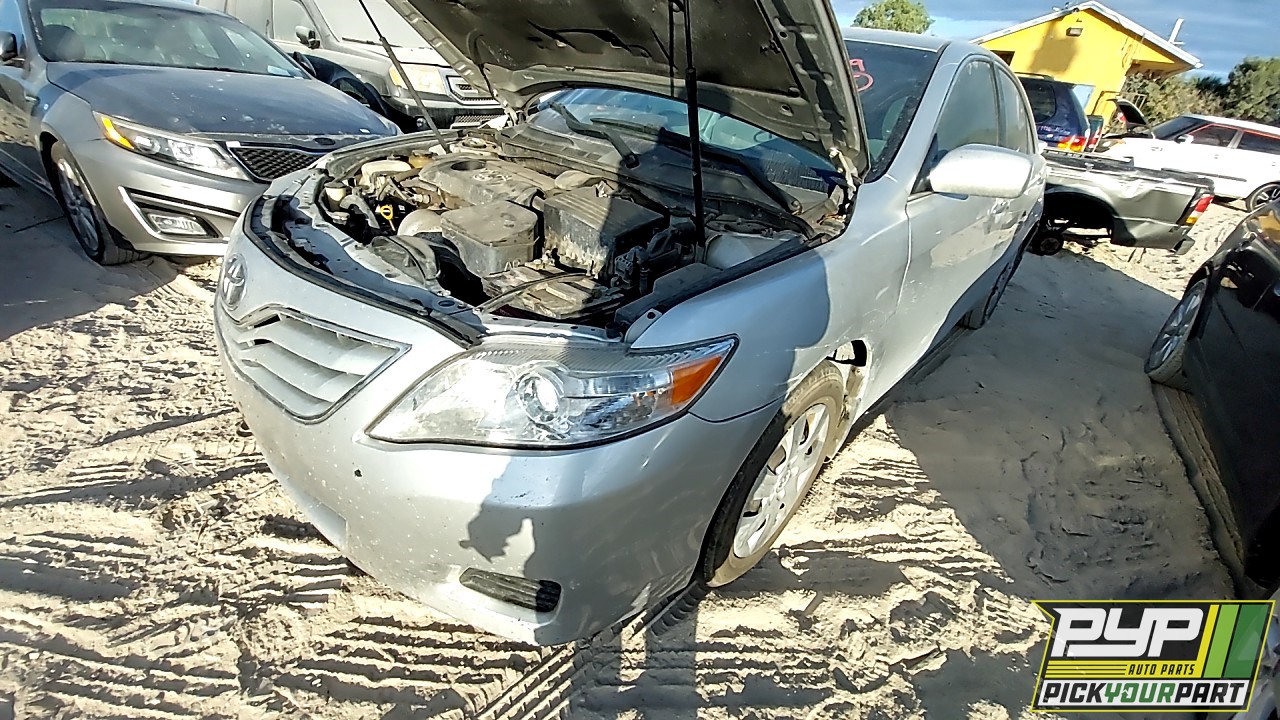 2010 TOYOTA CAMRY partes disponibles