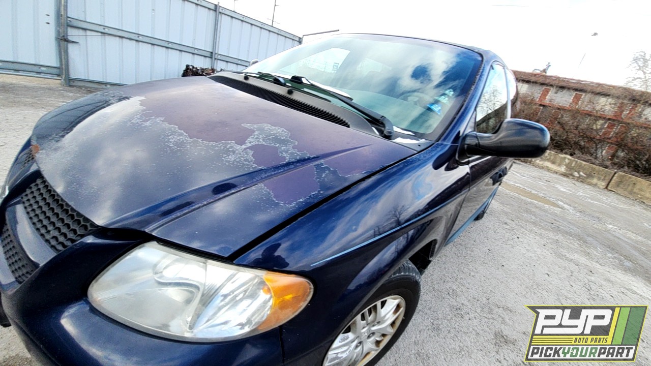 2004 DODGE GRAND CARAVAN available for parts