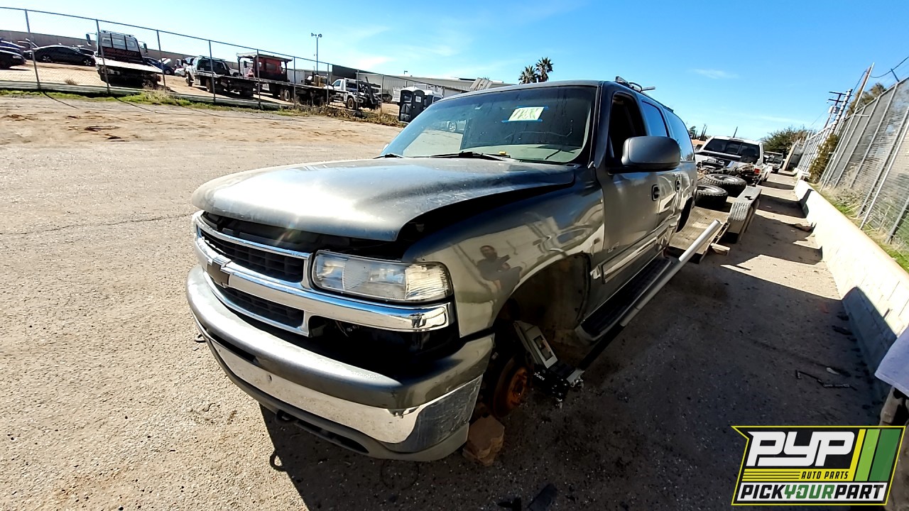 2000 CHEVROLET SUBURBAN 1500 available for parts