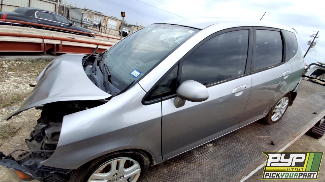 2008 HONDA FIT partes disponibles