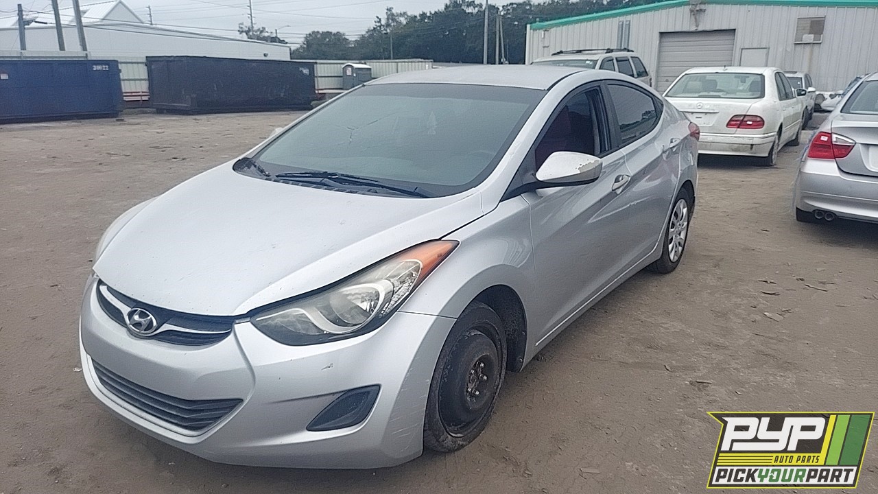 2011 HYUNDAI ELANTRA partes disponibles