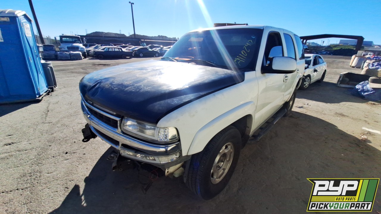 2002 CHEVROLET TAHOE partes disponibles