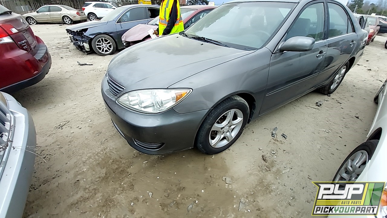 2006 TOYOTA CAMRY partes disponibles