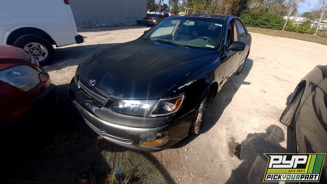 2000 LEXUS ES300 partes disponibles