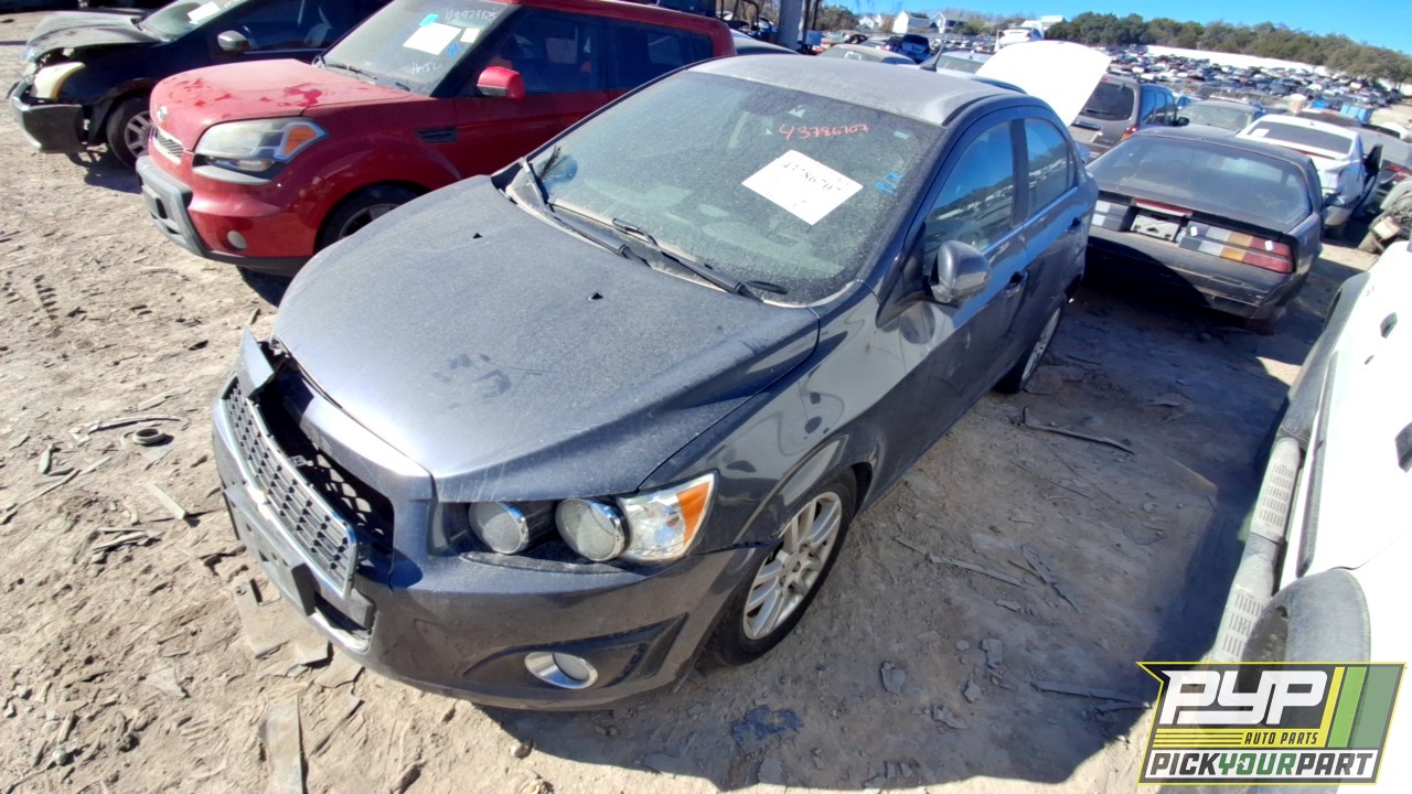 2013 CHEVROLET SONIC partes disponibles