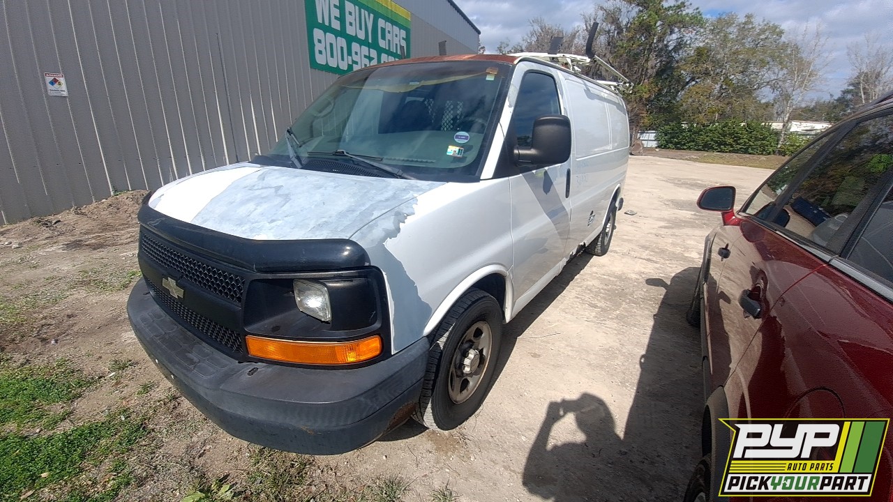 2004 CHEVROLET EXPRESS 1500 partes disponibles