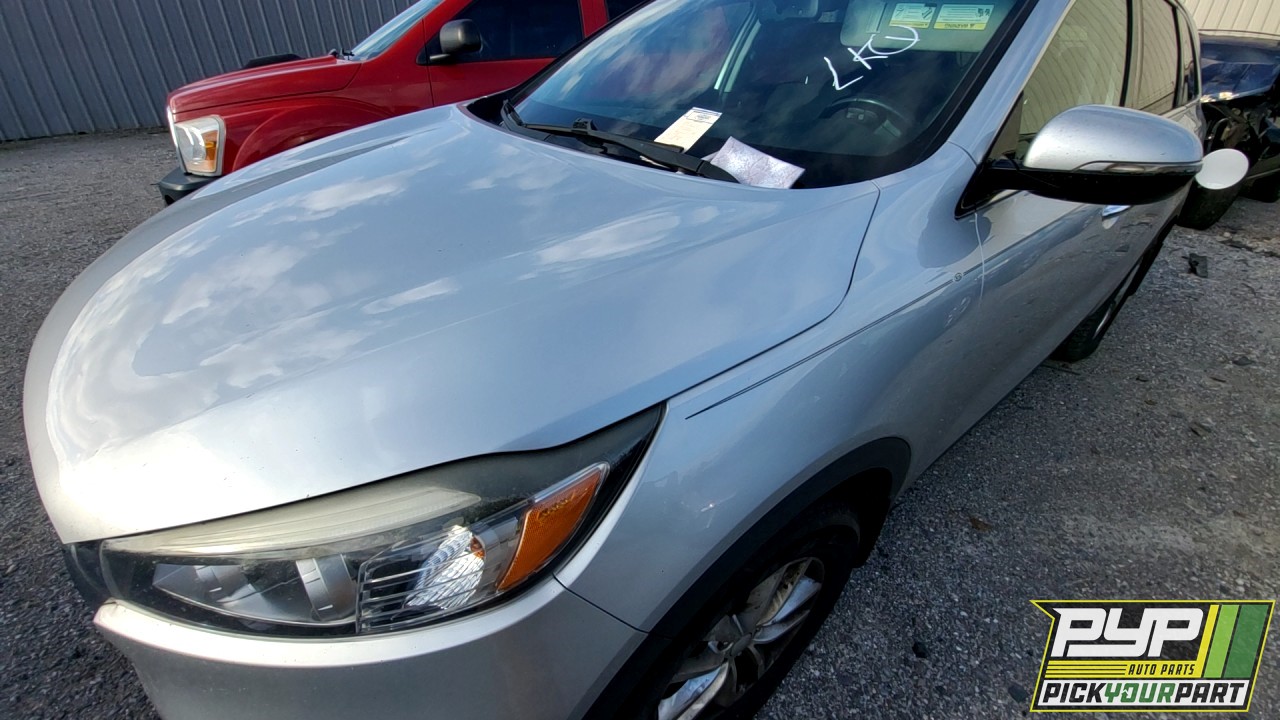 2016 KIA SORENTO available for parts