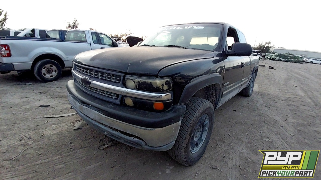 2001 CHEVROLET SILVERADO 1500 available for parts