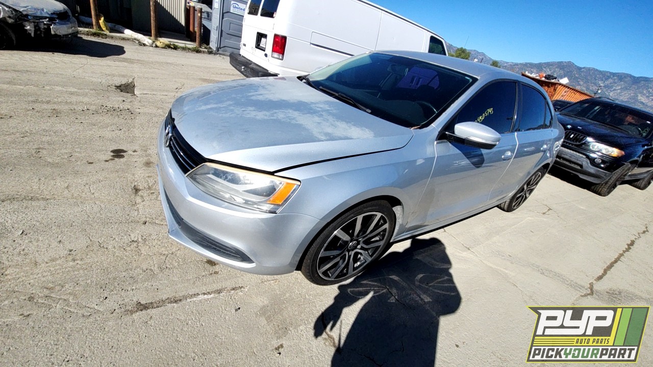 2013 VOLKSWAGEN JETTA partes disponibles