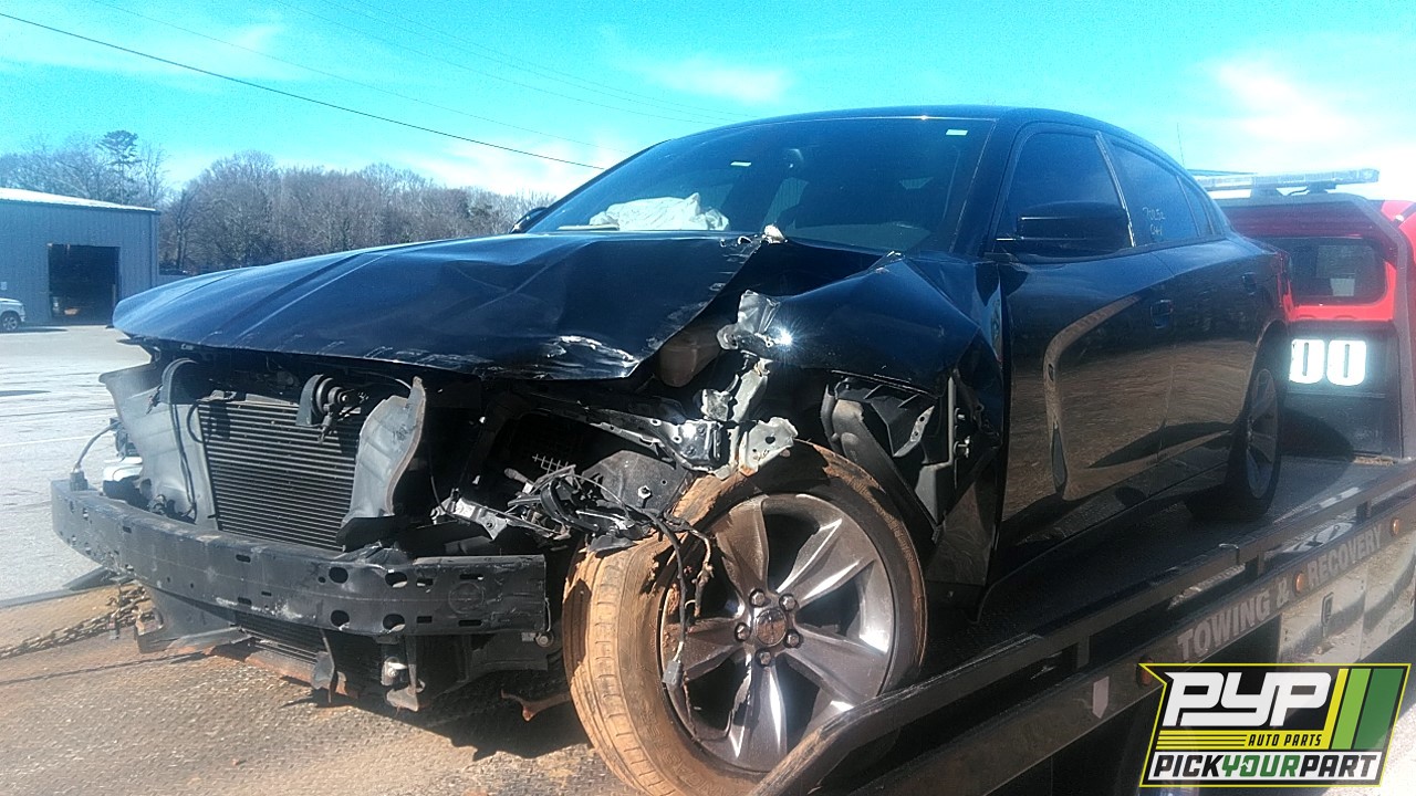 2016 DODGE CHARGER partes disponibles