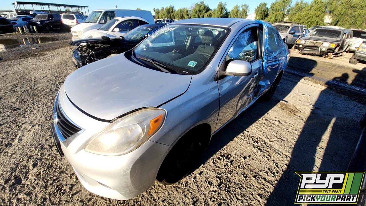 2012 NISSAN VERSA partes disponibles