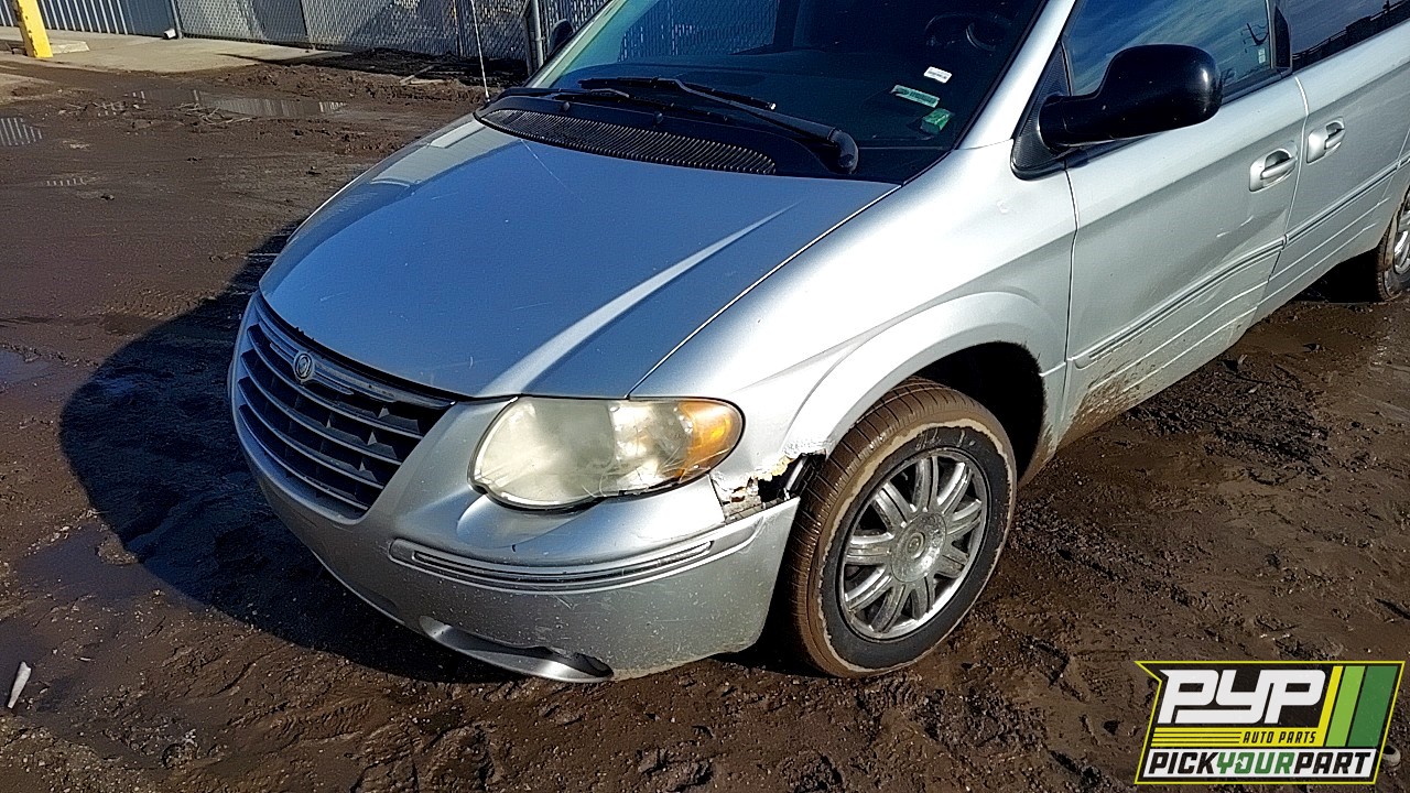 2006 CHRYSLER TOWN & COUNTRY available for parts