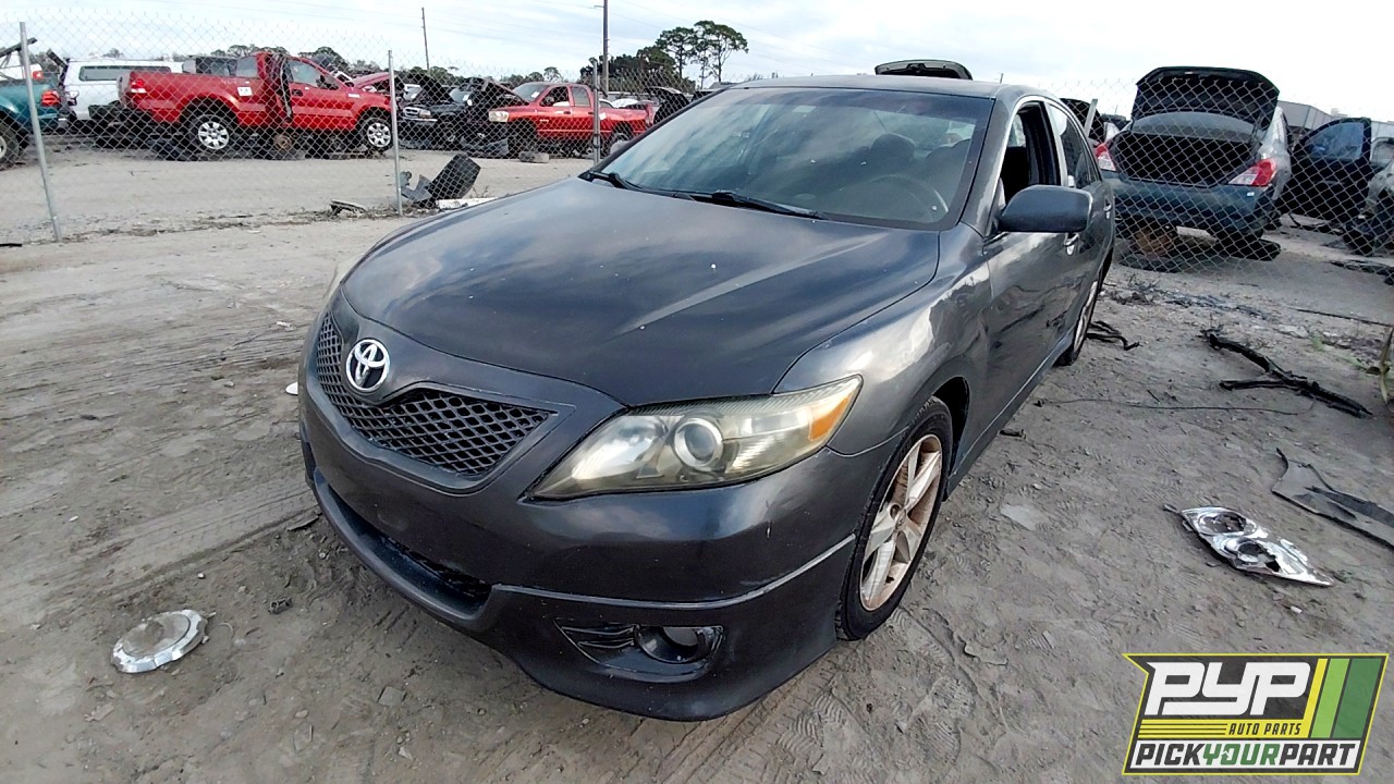 2010 TOYOTA CAMRY partes disponibles