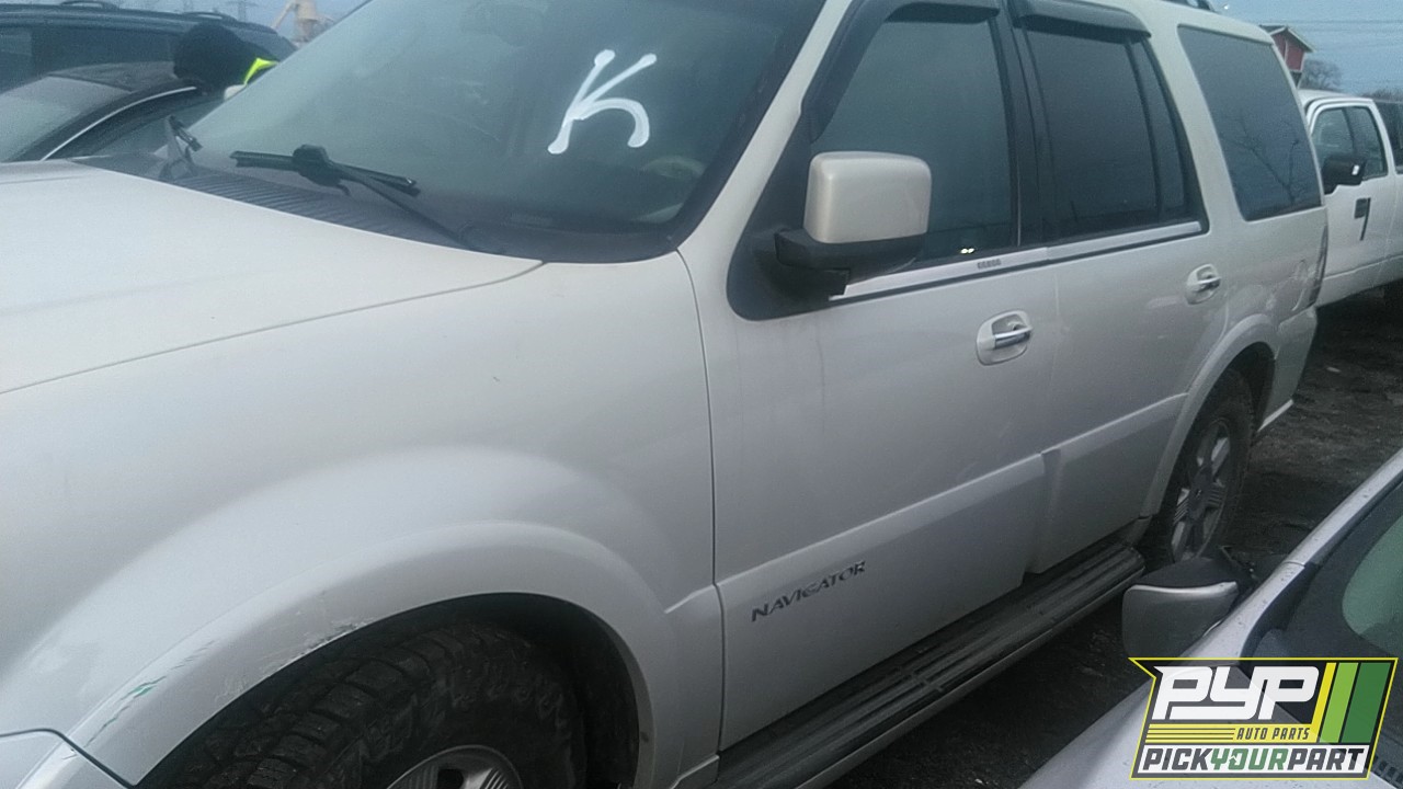 2005 LINCOLN NAVIGATOR available for parts