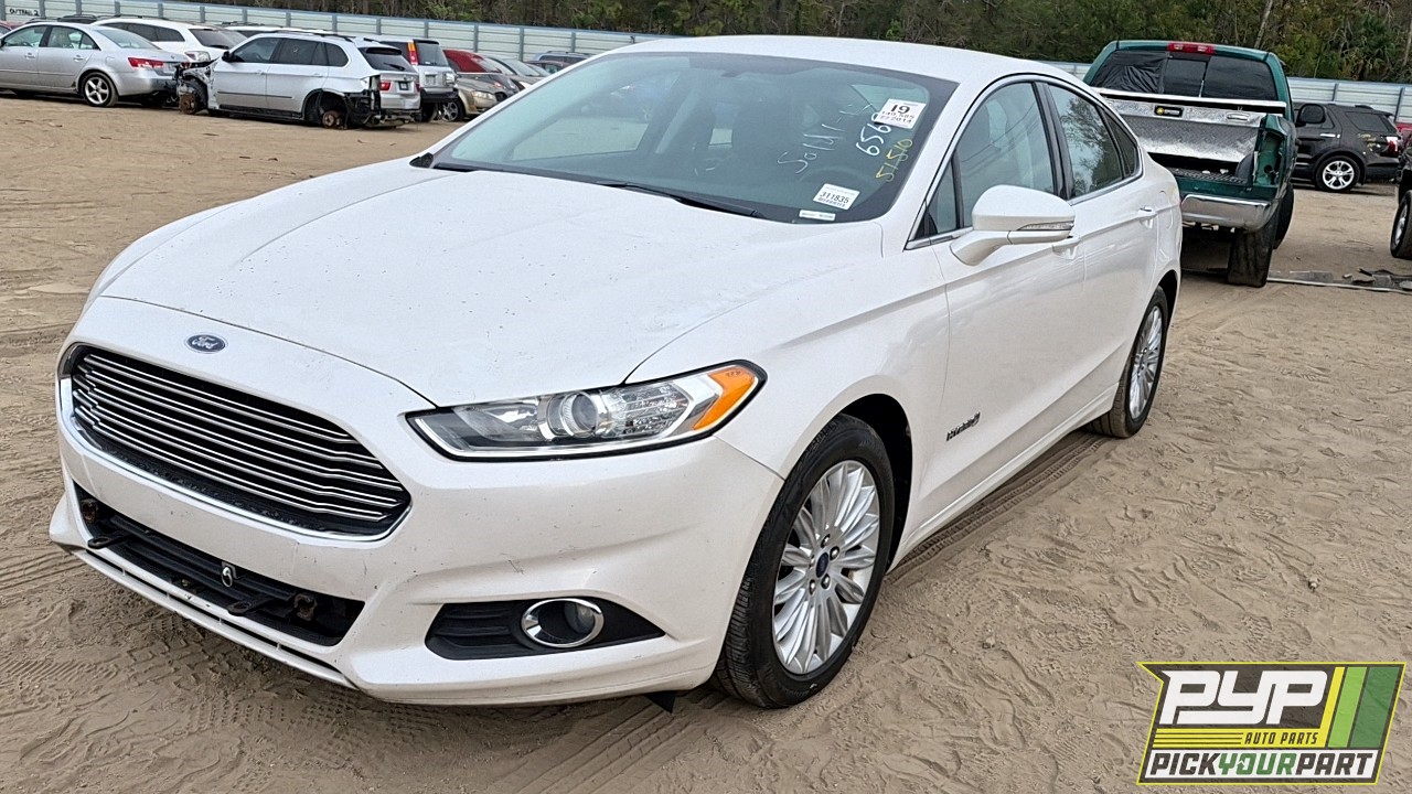 2014 FORD FUSION available for parts