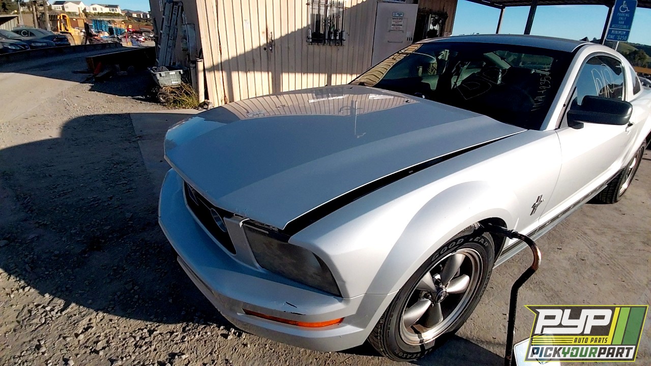 2006 FORD MUSTANG available for parts