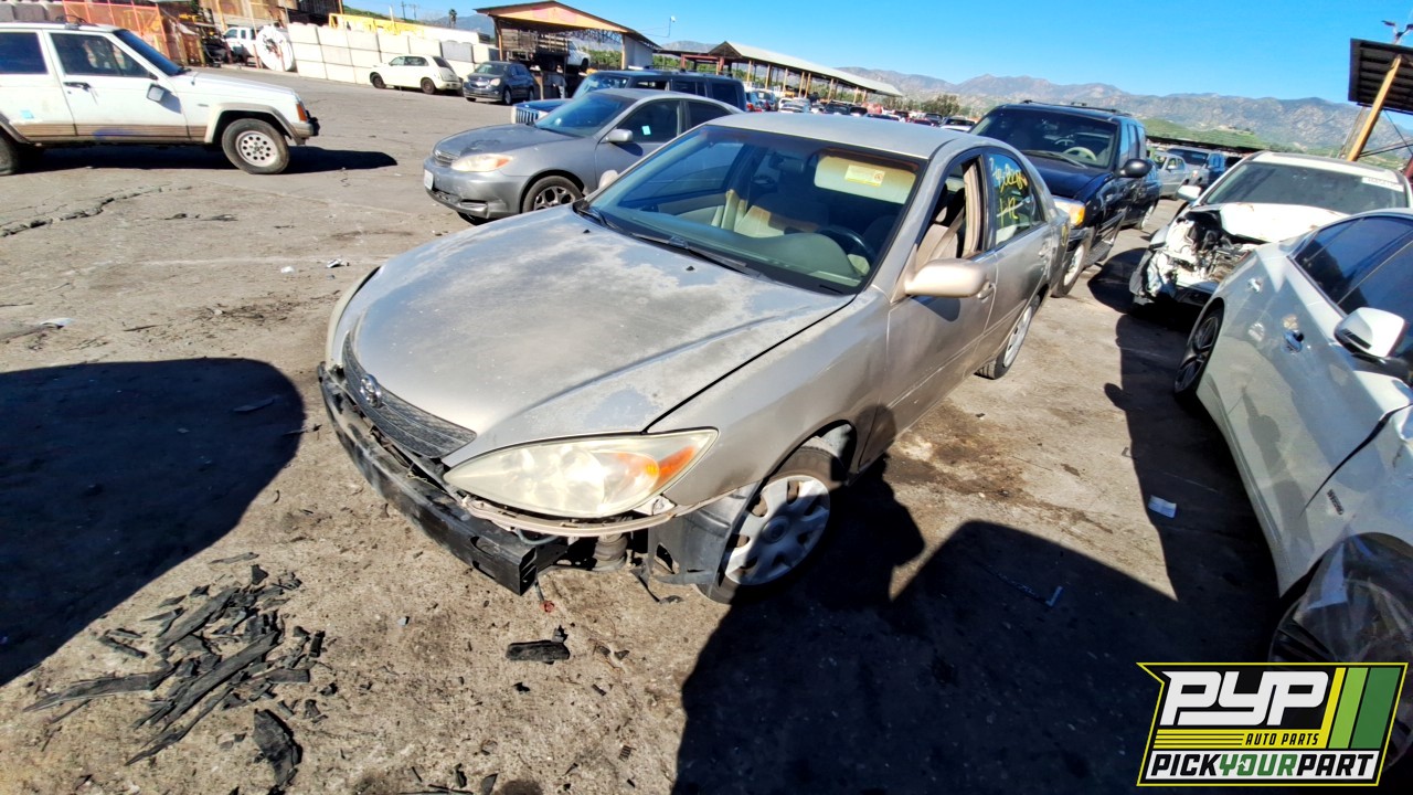 2003 TOYOTA CAMRY partes disponibles