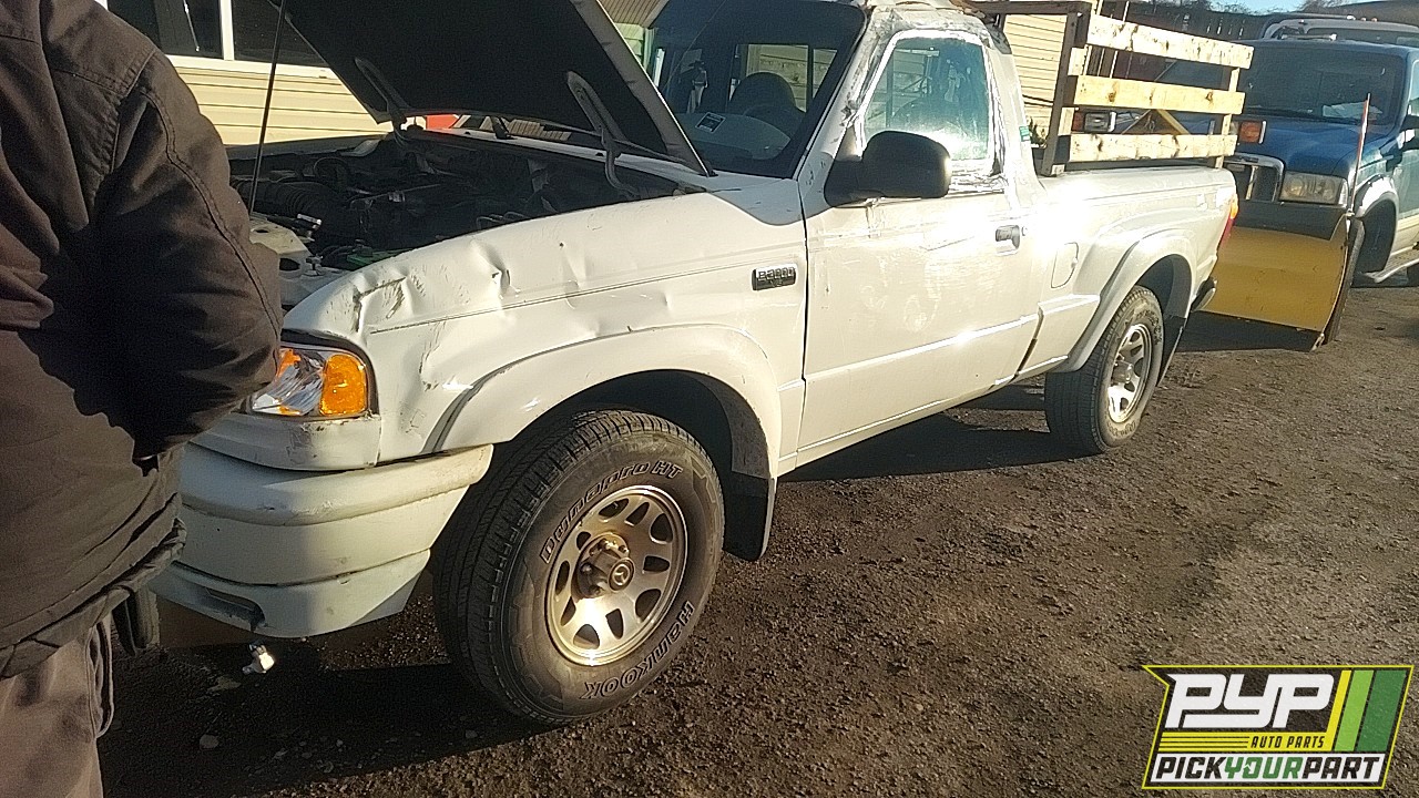 2002 MAZDA B3000 partes disponibles