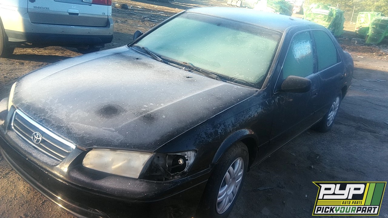 2000 TOYOTA CAMRY partes disponibles
