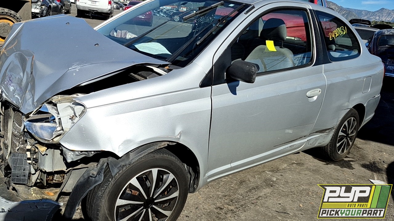 2003 TOYOTA ECHO partes disponibles