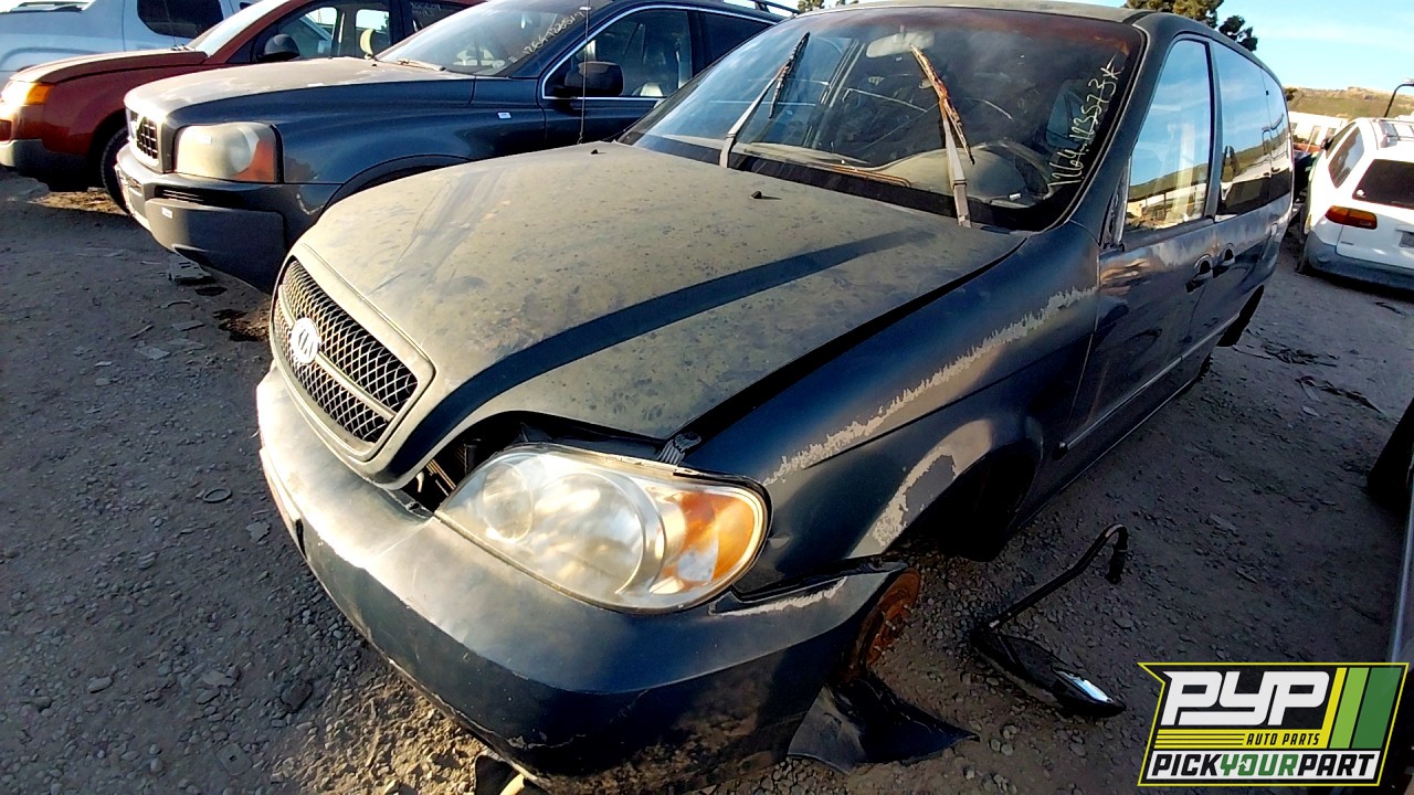 2005 KIA SEDONA available for parts