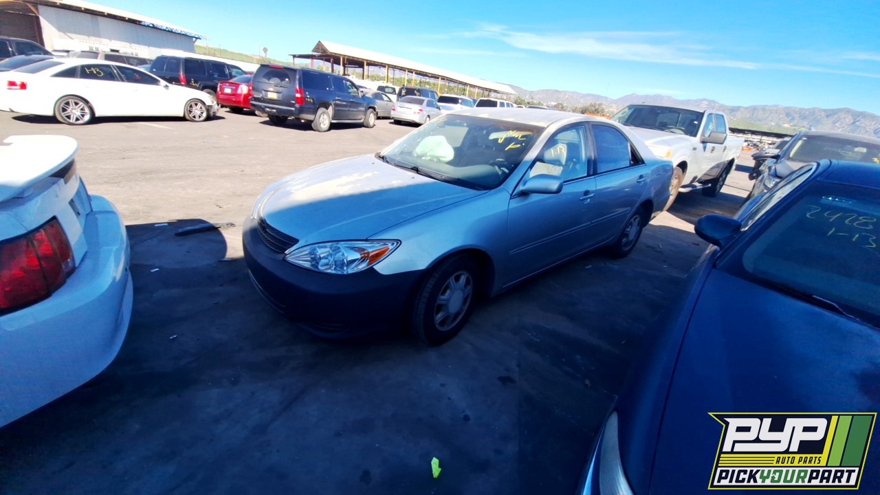 2003 TOYOTA CAMRY partes disponibles