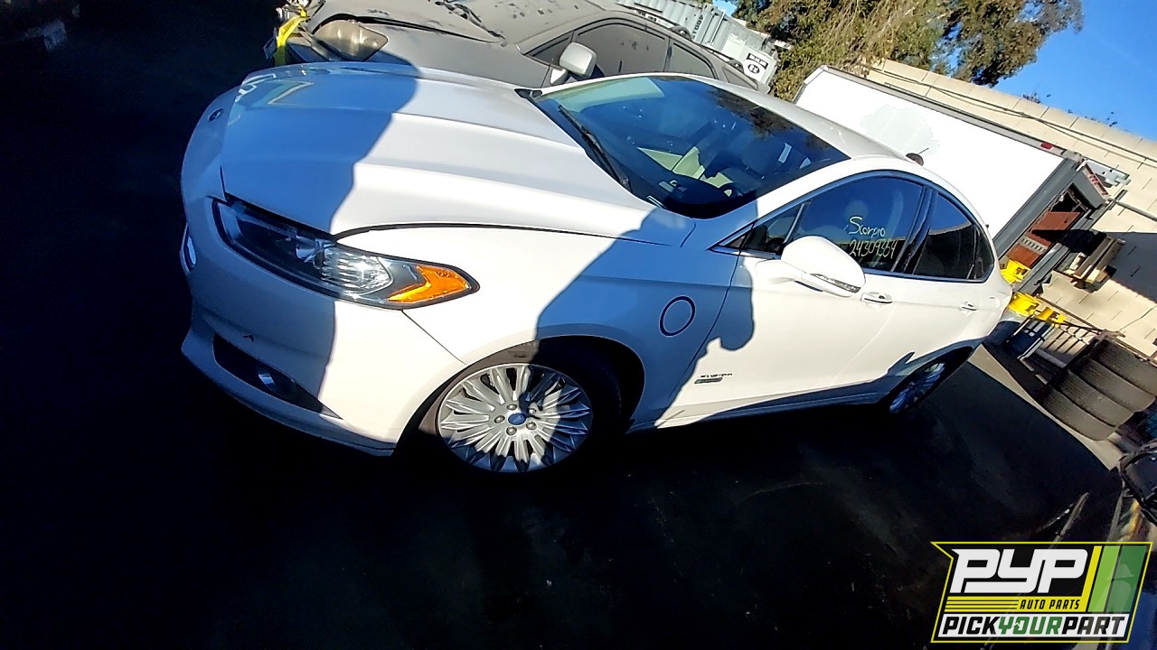 2015 FORD FUSION available for parts