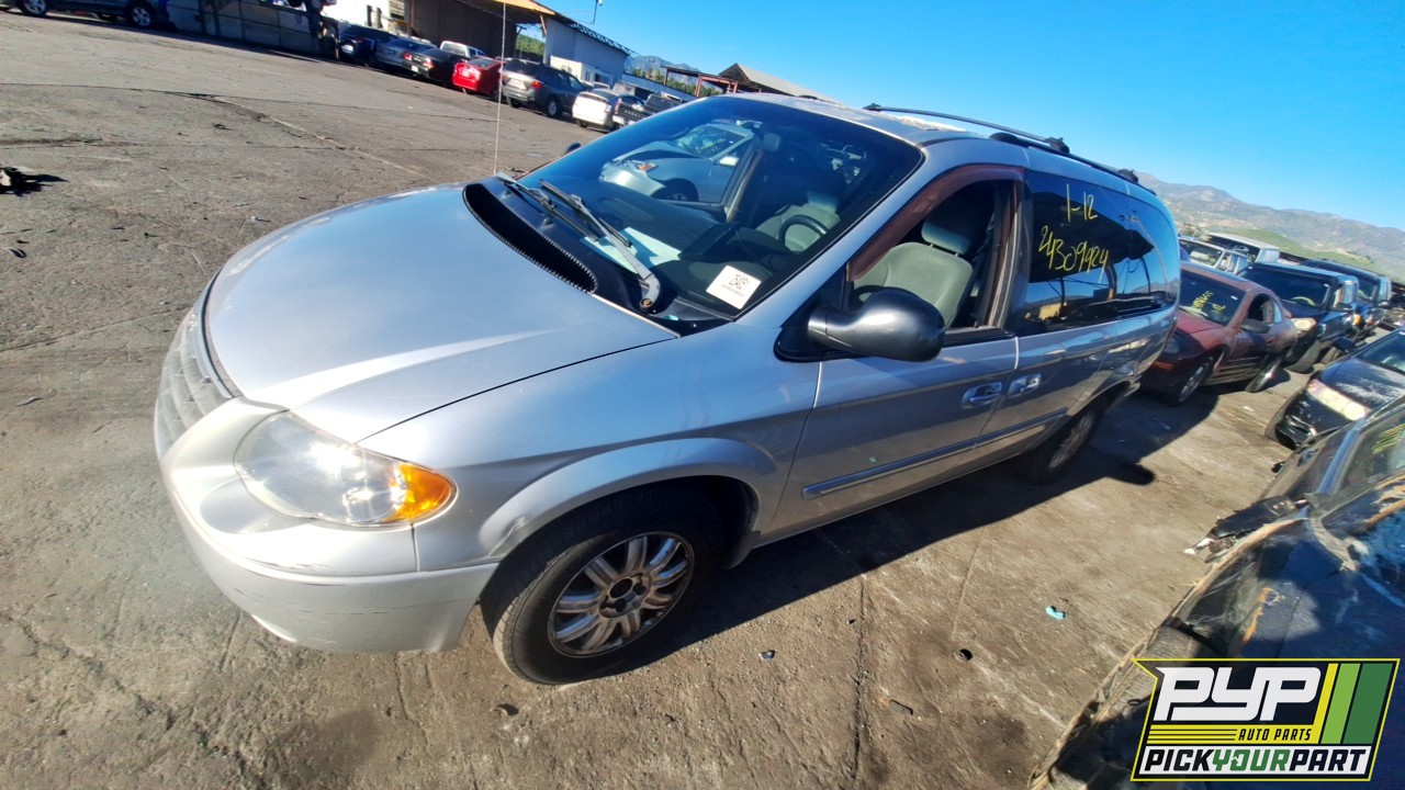 2005 CHRYSLER TOWN & COUNTRY partes disponibles