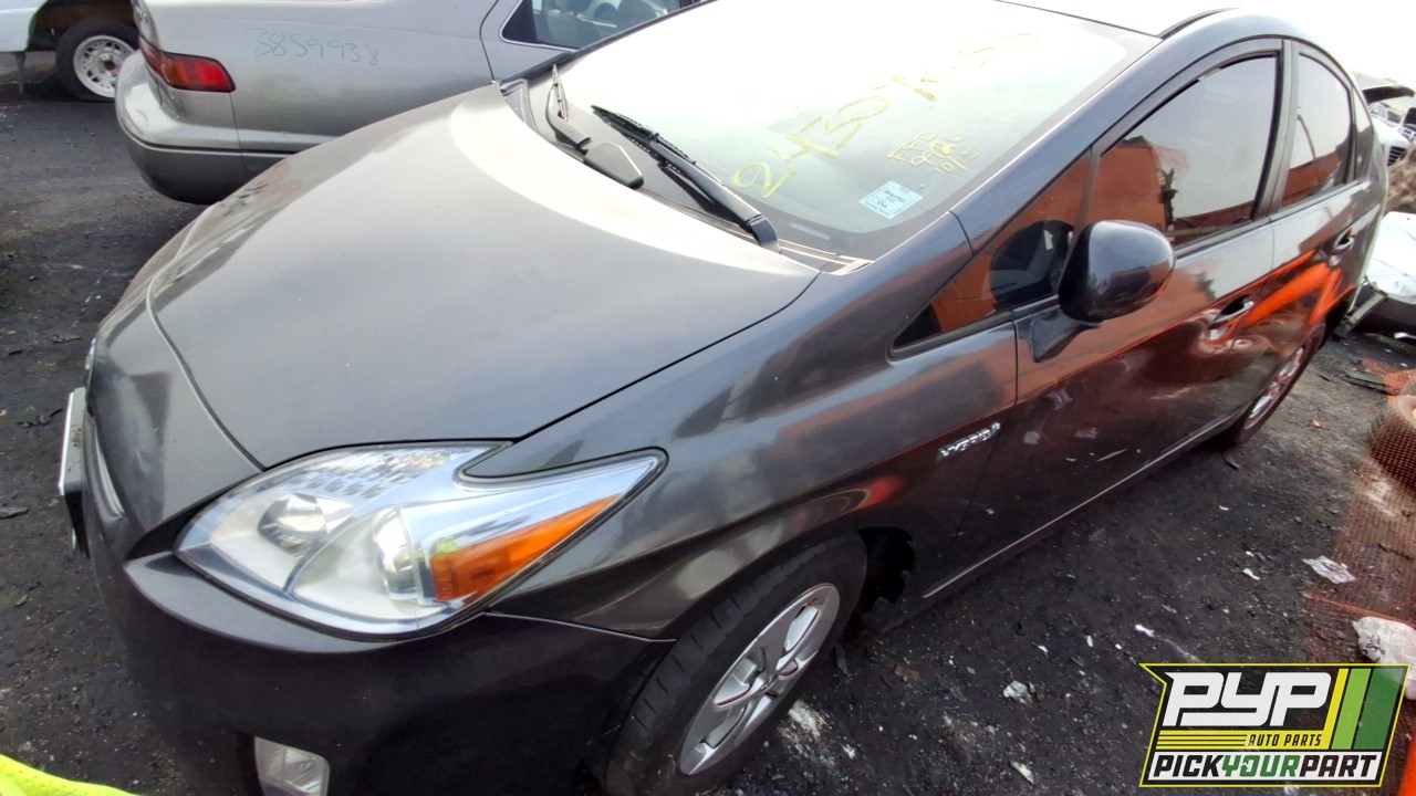 2011 TOYOTA PRIUS partes disponibles