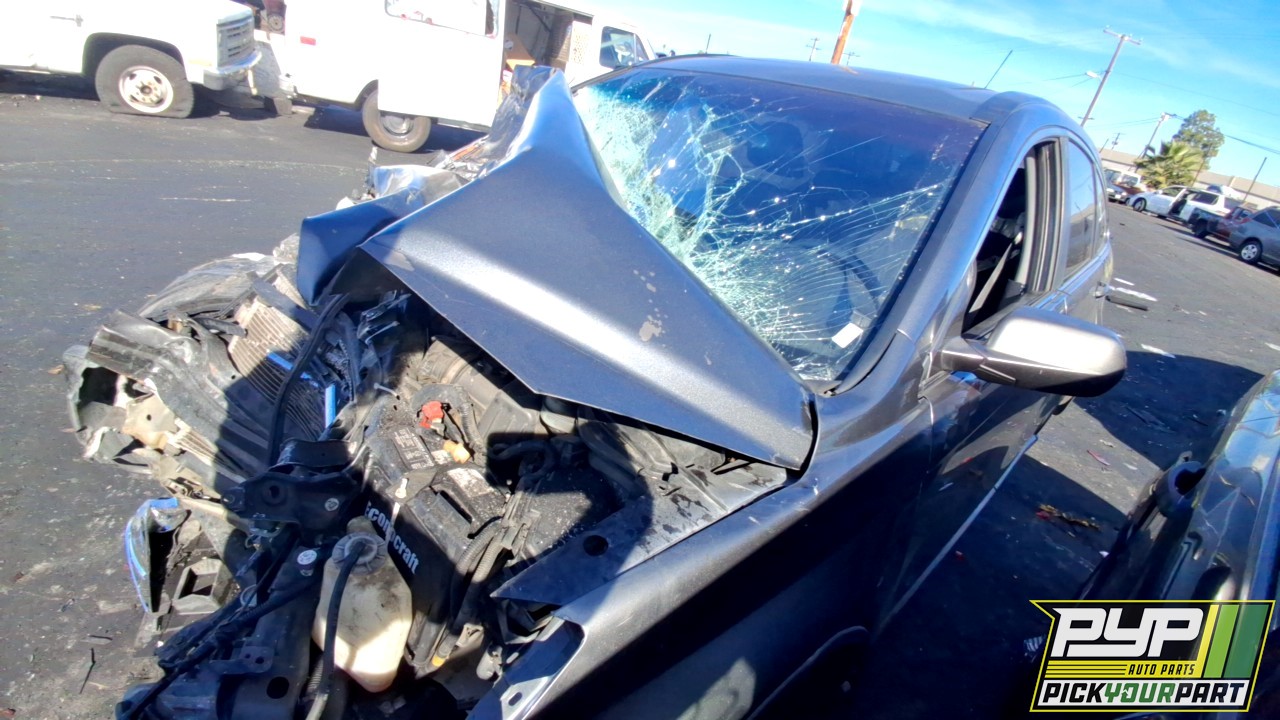 2010 HONDA CR-V available for parts