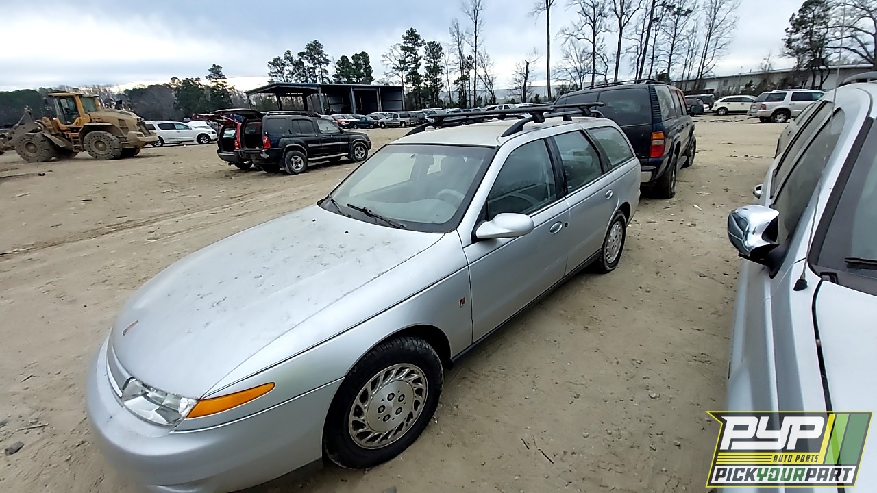 2001 SATURN LW300 partes disponibles