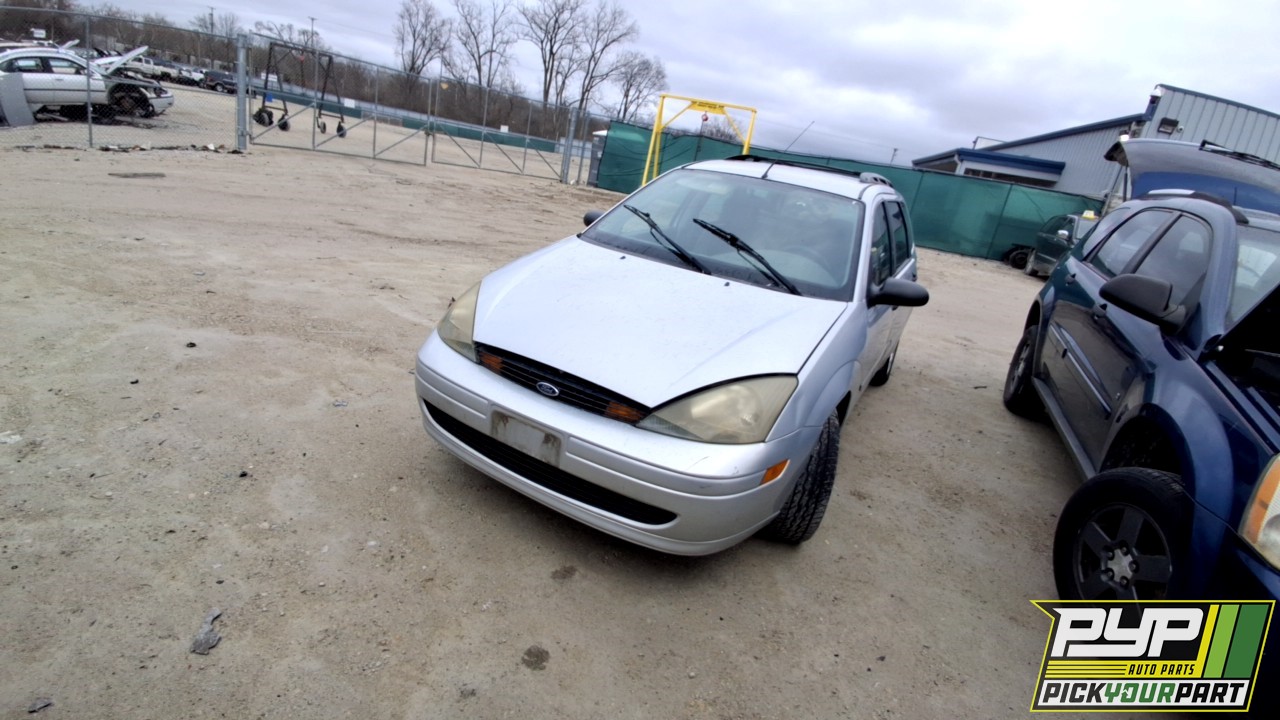 2003 FORD FOCUS available for parts