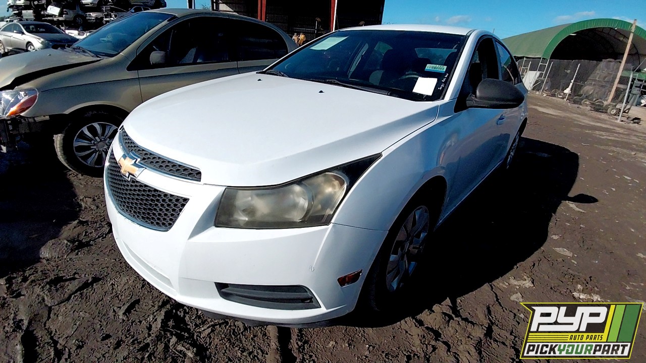 2012 CHEVROLET CRUZE partes disponibles