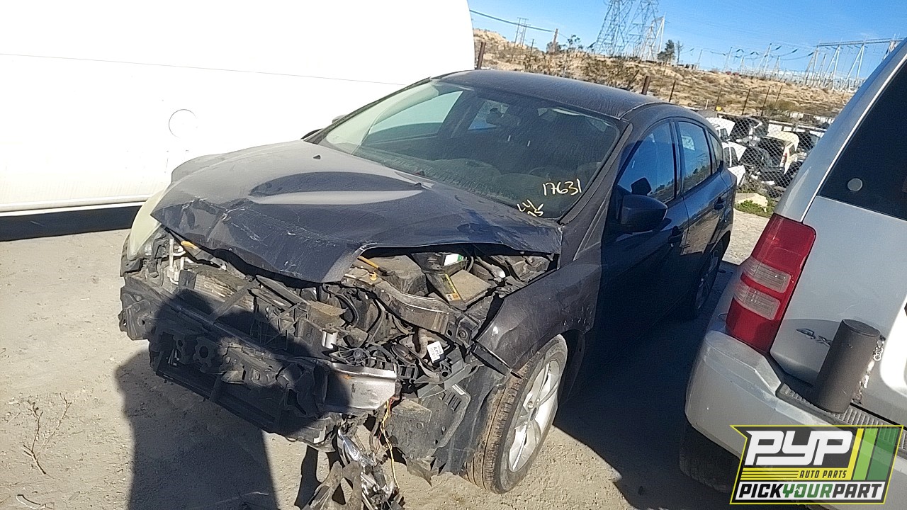 2012 FORD FOCUS partes disponibles