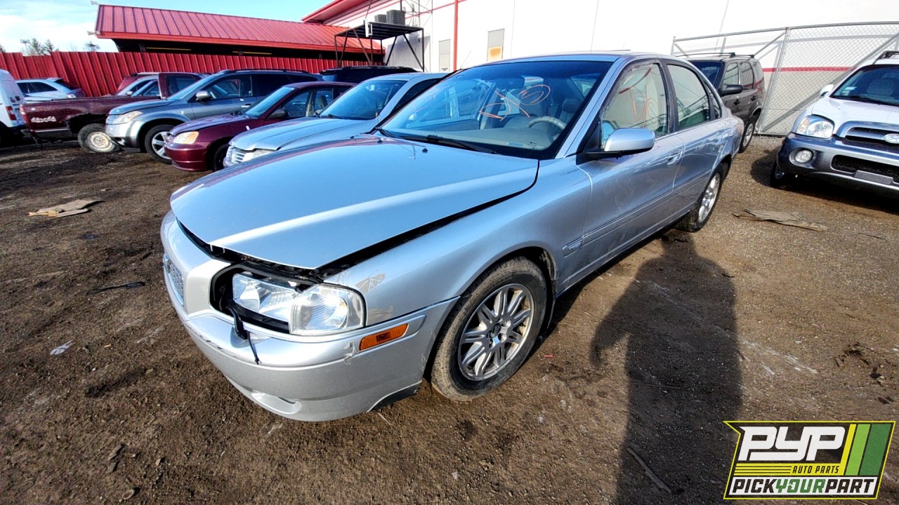 2005 VOLVO S80 partes disponibles