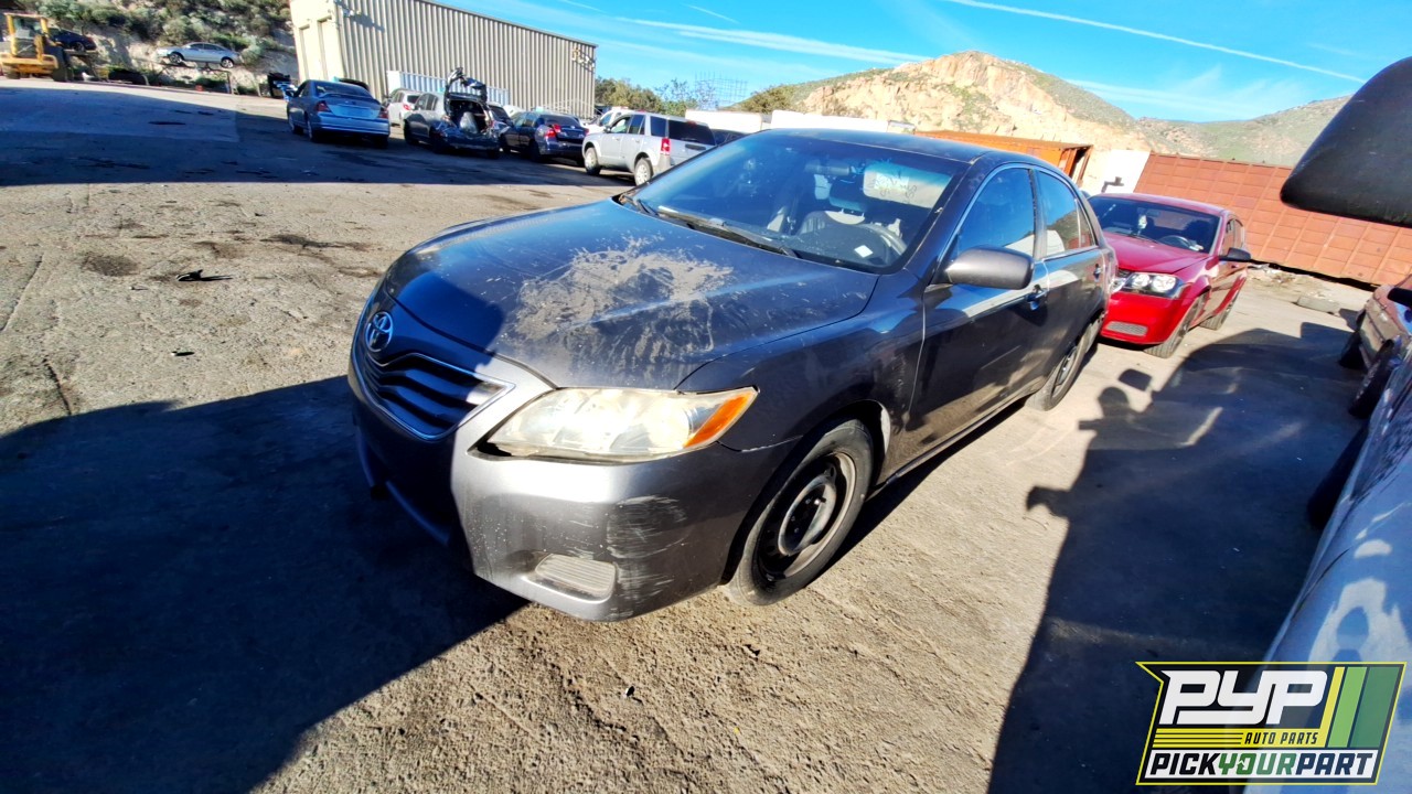 2010 TOYOTA CAMRY partes disponibles