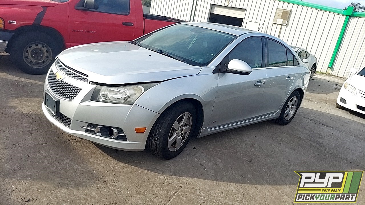 2013 CHEVROLET CRUZE partes disponibles
