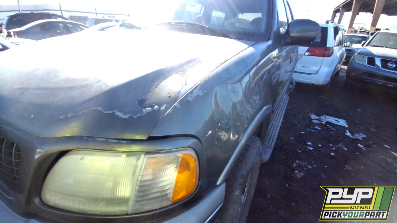 2000 FORD EXPEDITION available for parts