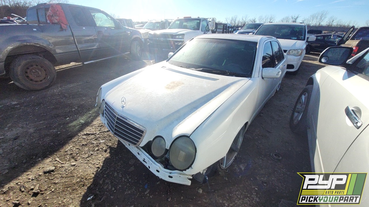 2001 MERCEDES-BENZ E320 available for parts