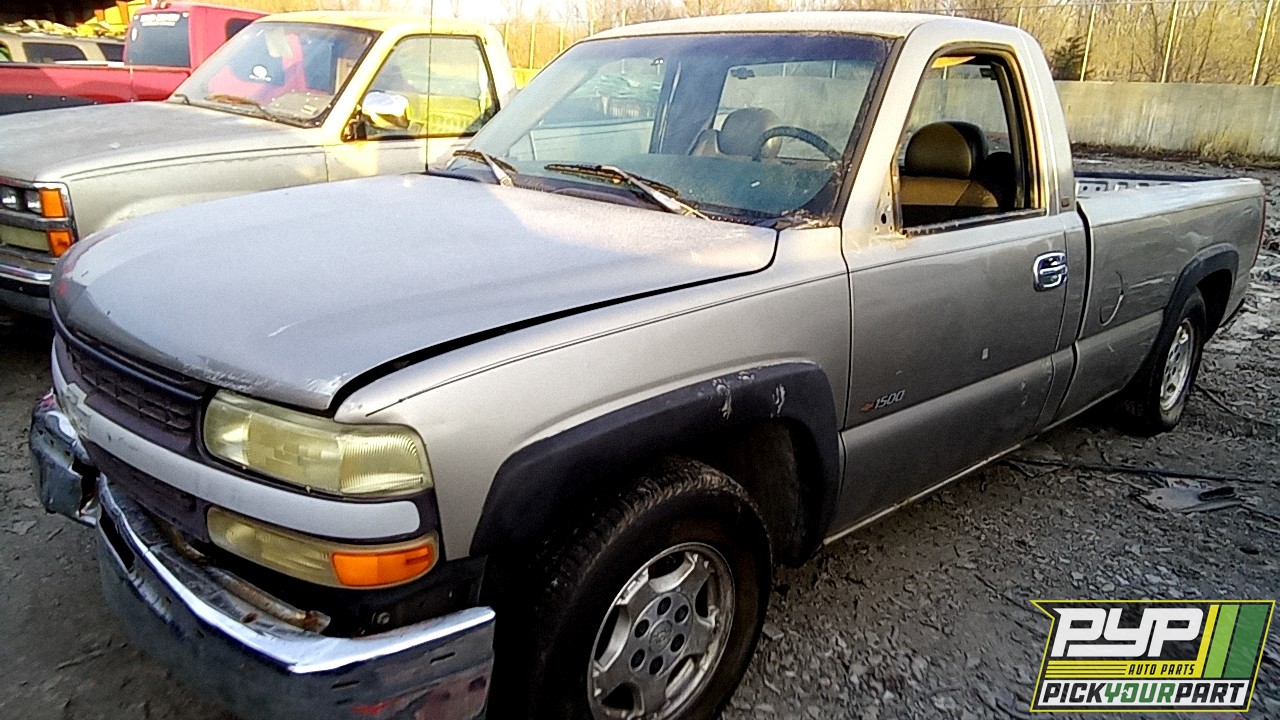 2000 CHEVROLET SILVERADO 1500 available for parts