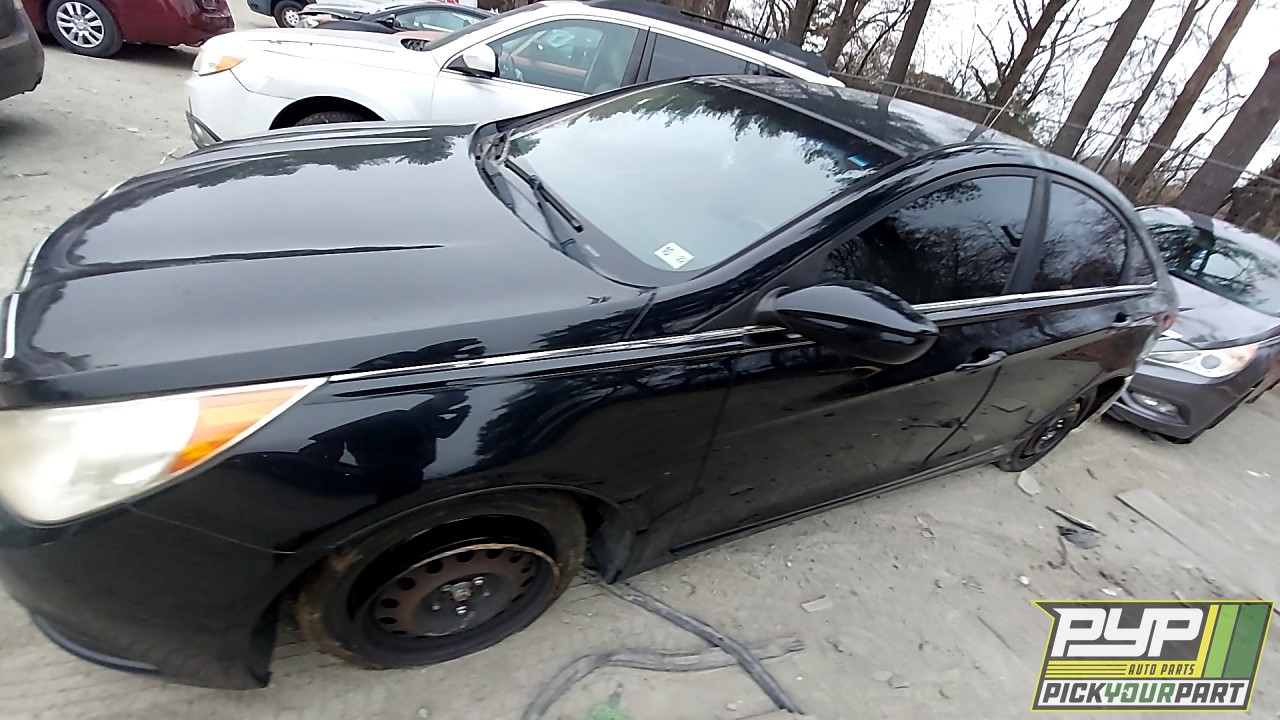 2011 HYUNDAI SONATA available for parts