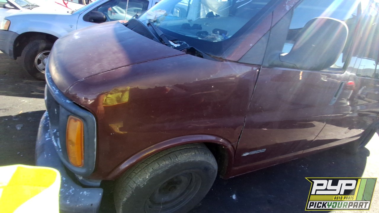2000 CHEVROLET EXPRESS 1500 available for parts