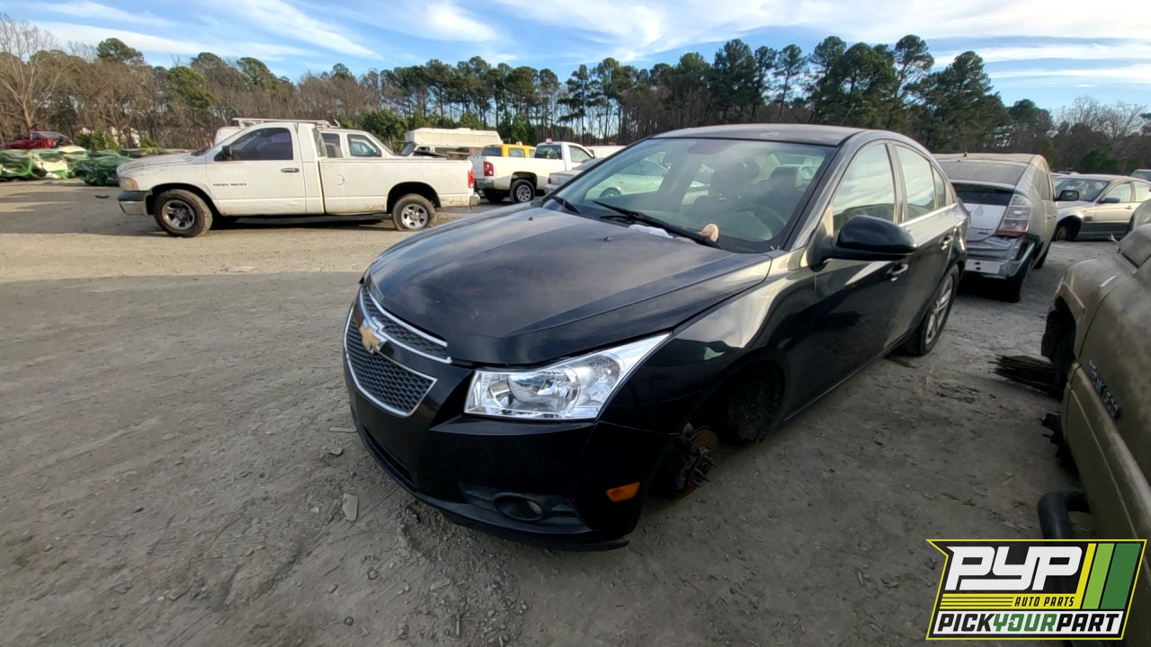 2013 CHEVROLET CRUZE partes disponibles