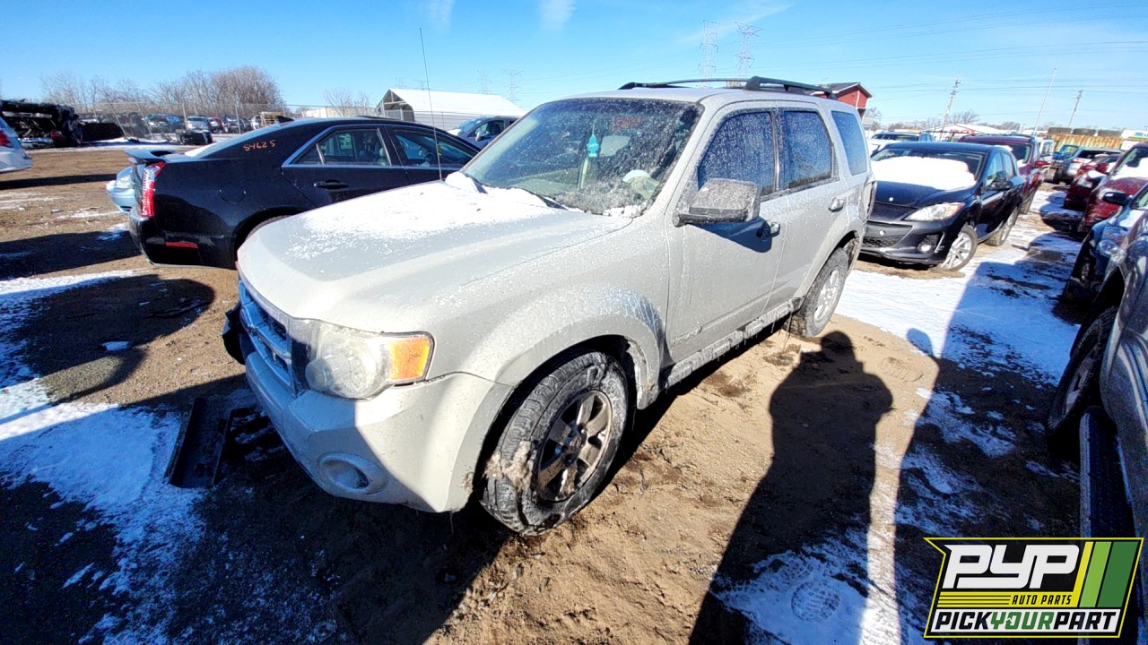 2008 FORD ESCAPE available for parts