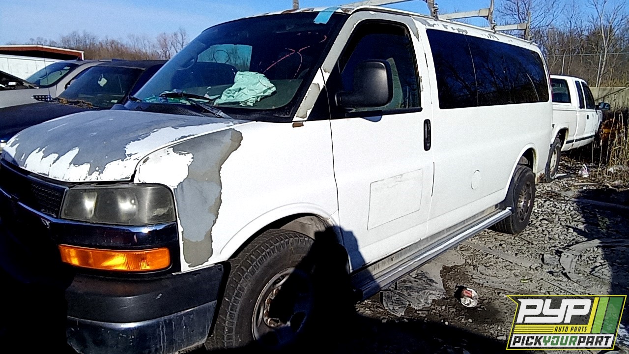 2009 CHEVROLET EXPRESS 3500 available for parts