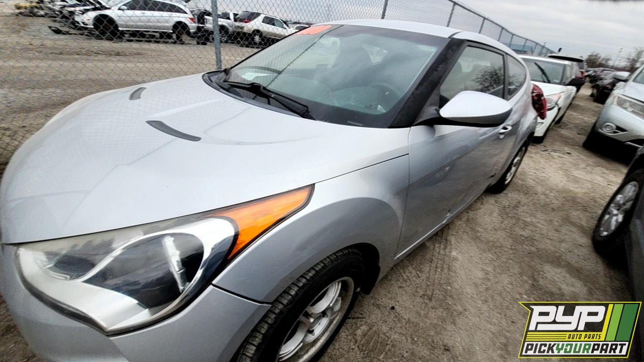 2013 HYUNDAI VELOSTER partes disponibles